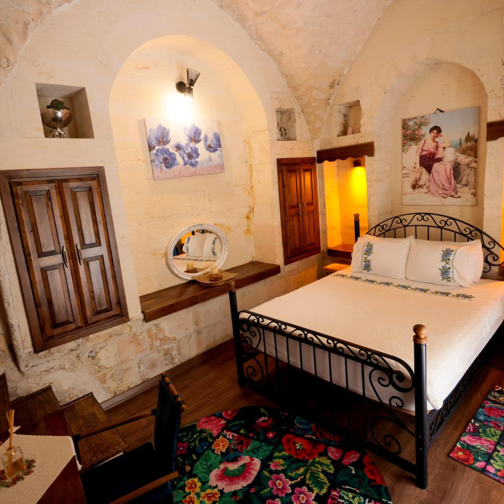غرفة بسرير مزدوج بإطلالة على الحديقة، Astarte Hotel 10/10