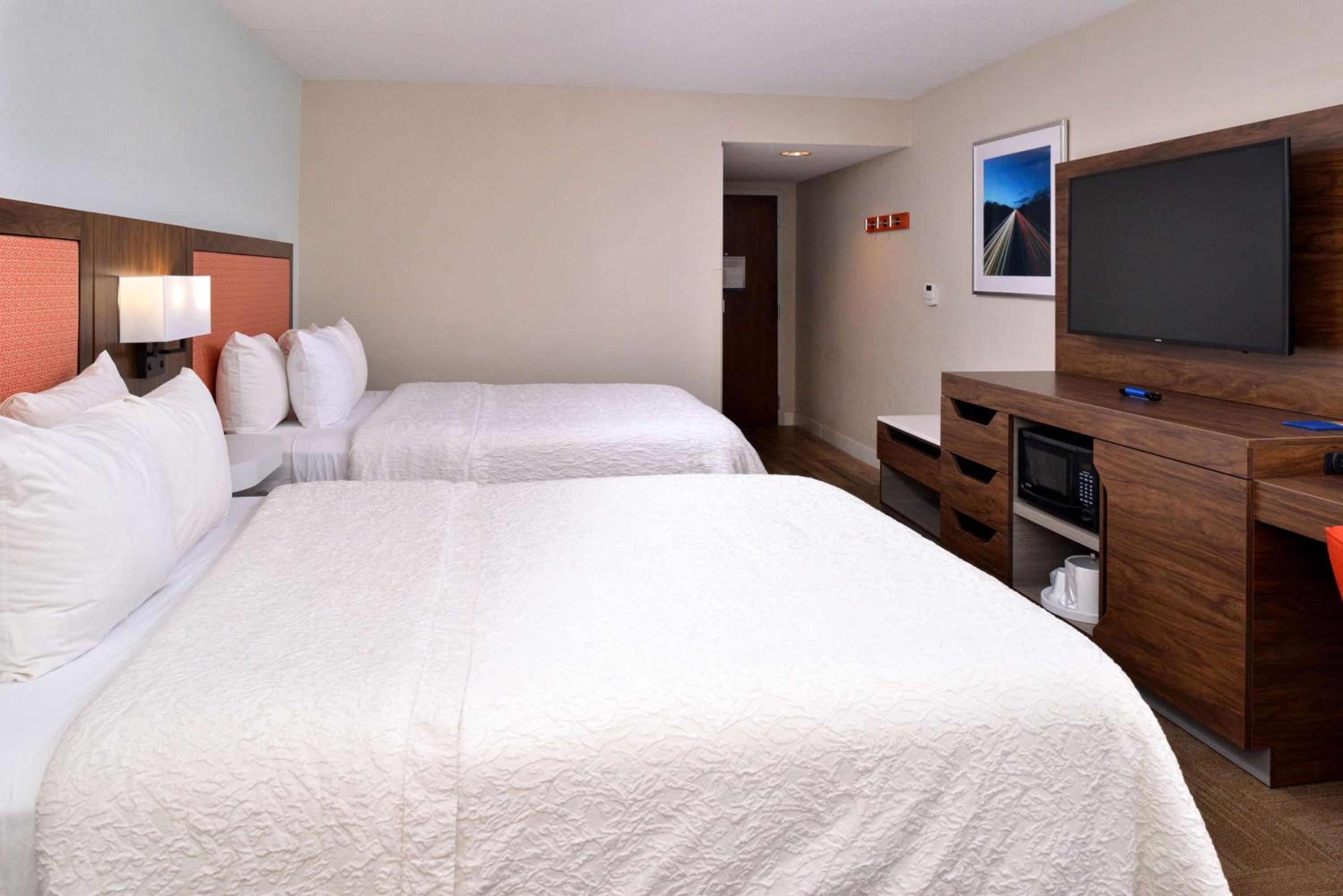 2 Full Beds - Mini Fridge