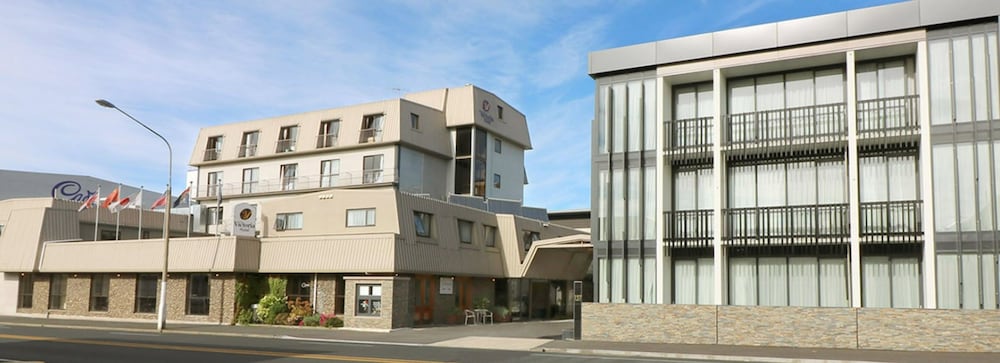 The Victoria Hotel Dunedin 60/68