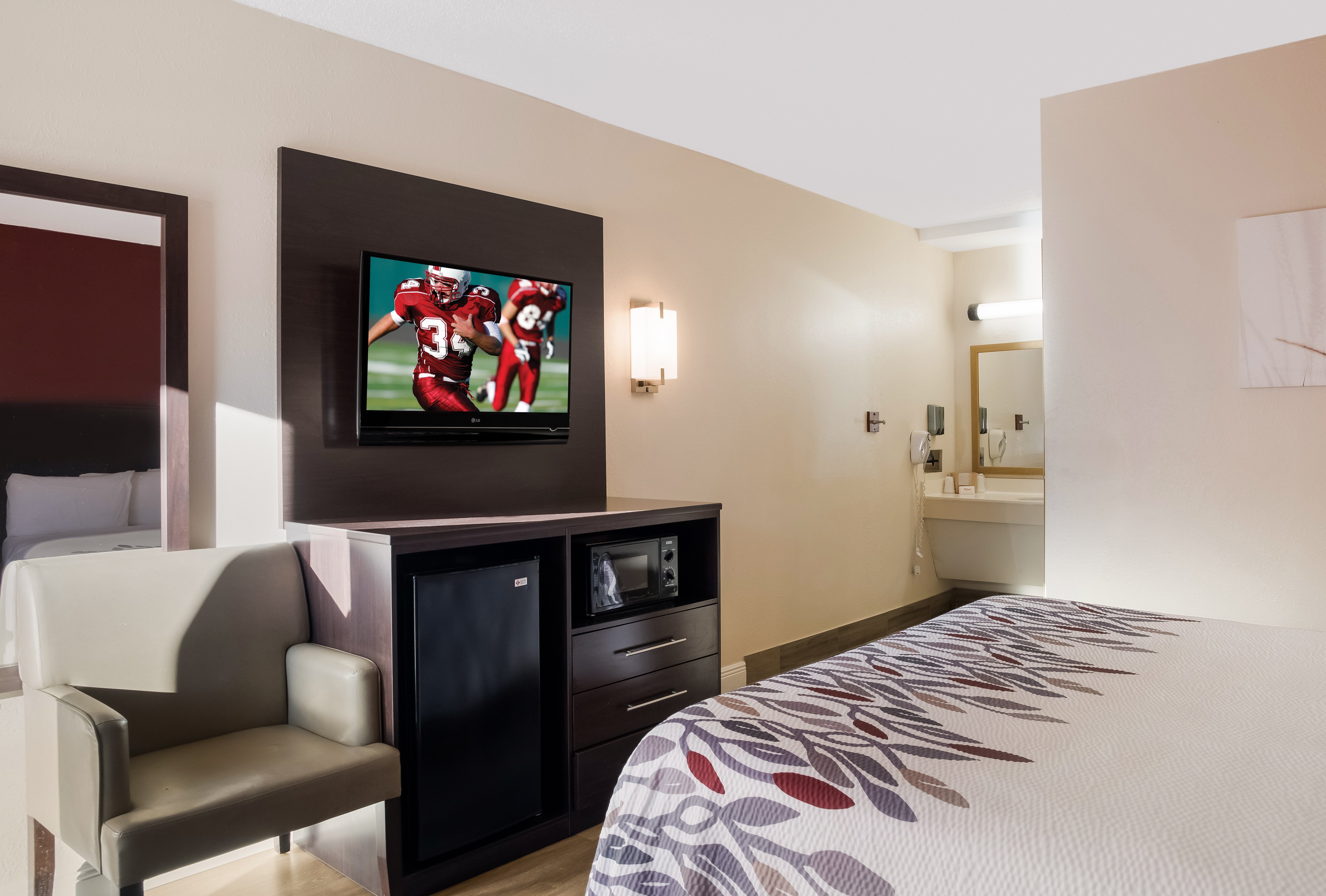 Red Roof Inn Tupelo 21/44