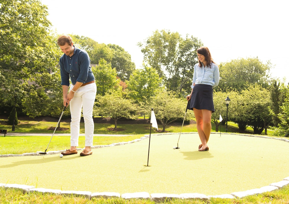 Cape Arundel Inn & Resort 24/49