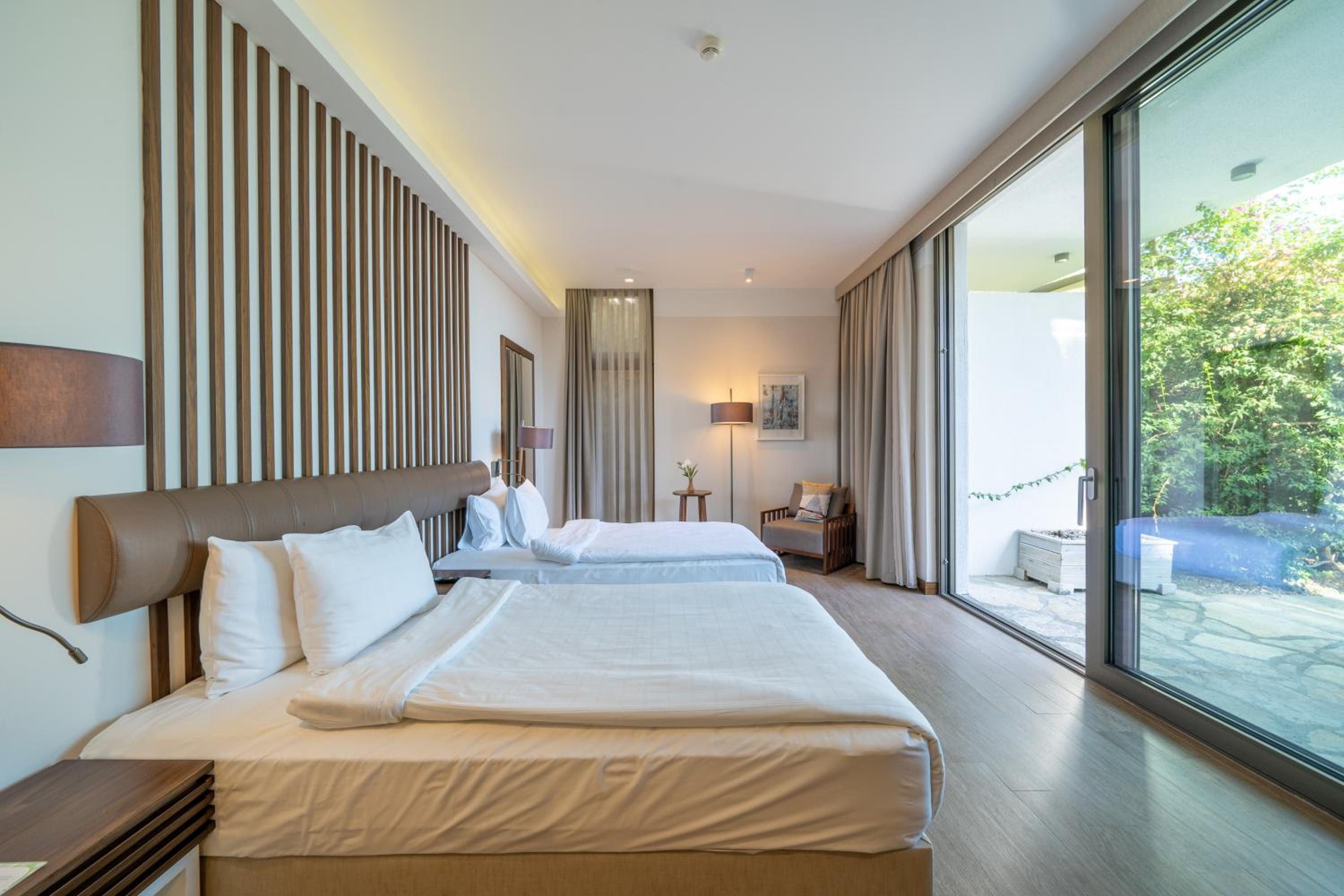 Standard, Double Bed