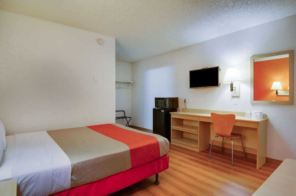 Motel6 Tacoma, WA - Fife 13/39
