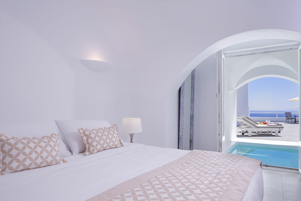 Amber Light Villas 16/70
