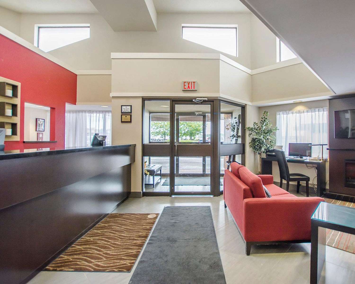 Comfort Inn Amherst 16/17