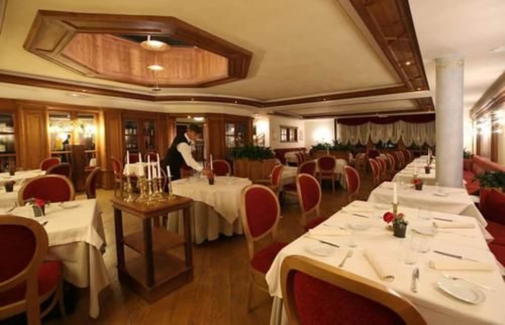 Alpen Suite Hotel 39/48