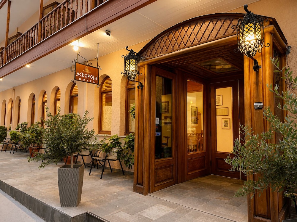 Acropole Delphi Hotel 10/73
