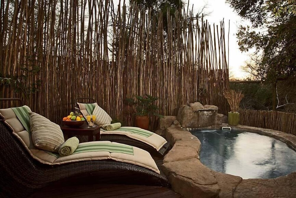 Thornybush Game Lodge 30/62