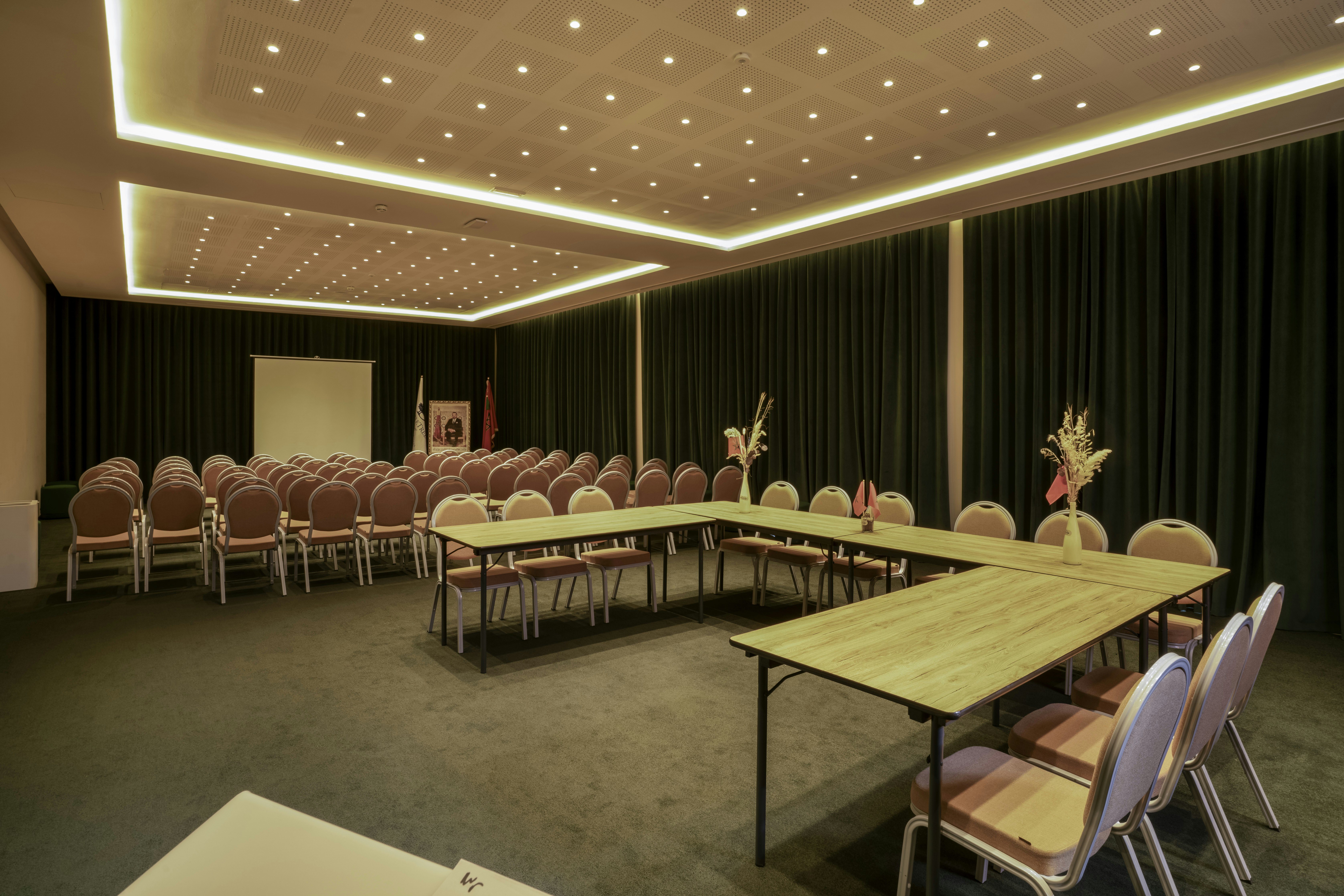 DoubleTree by Hilton Ben Guerir Hotel and Residences 26/53