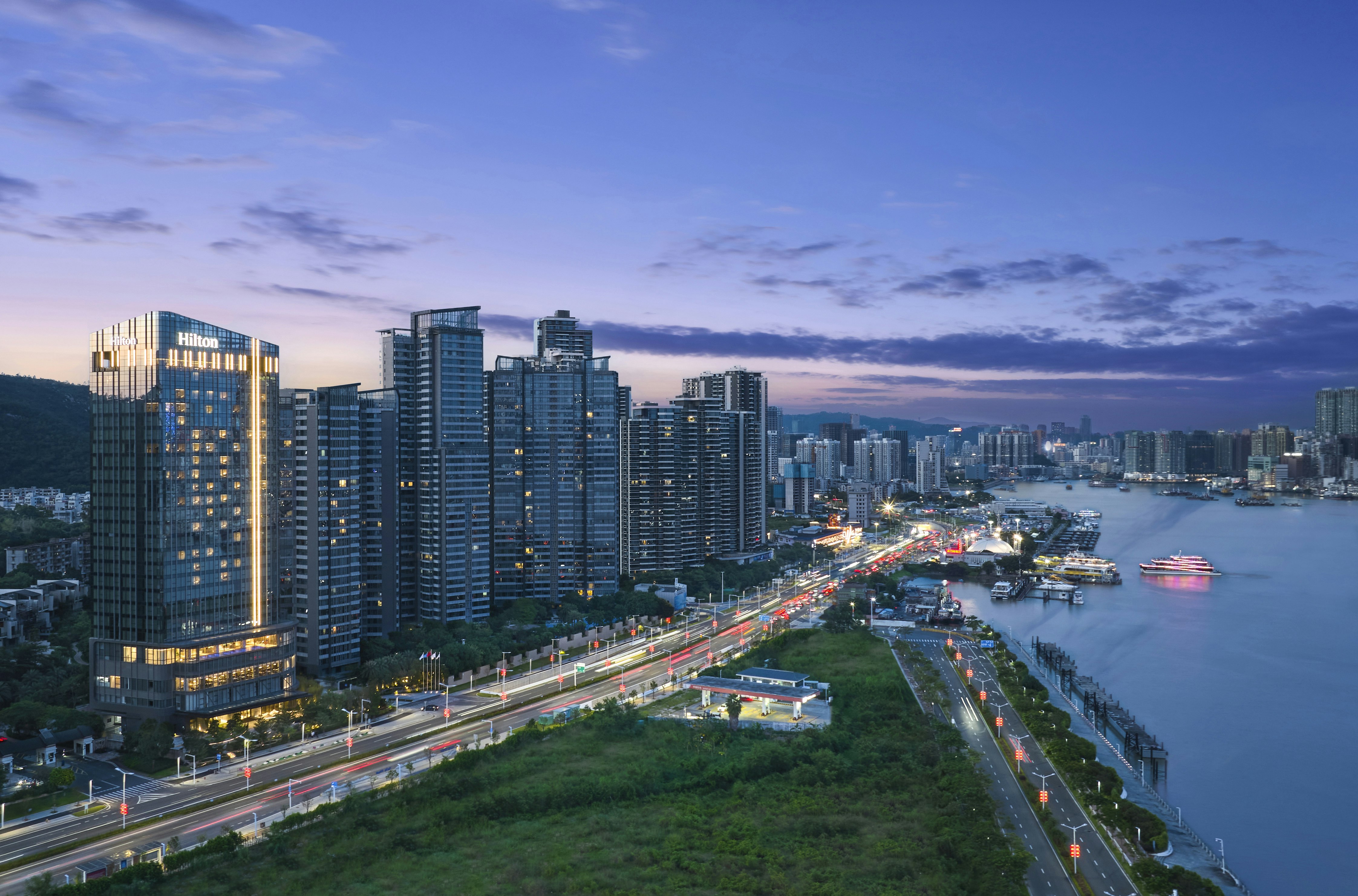 Hilton Zhuhai 45/49