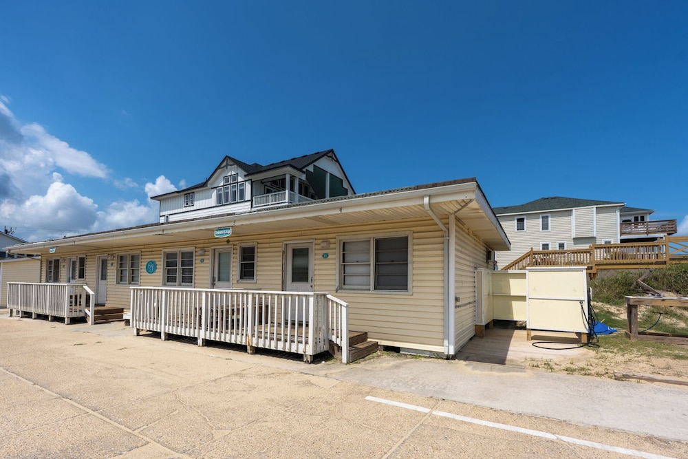 Oceanside Court By Kees Vacations 7/65