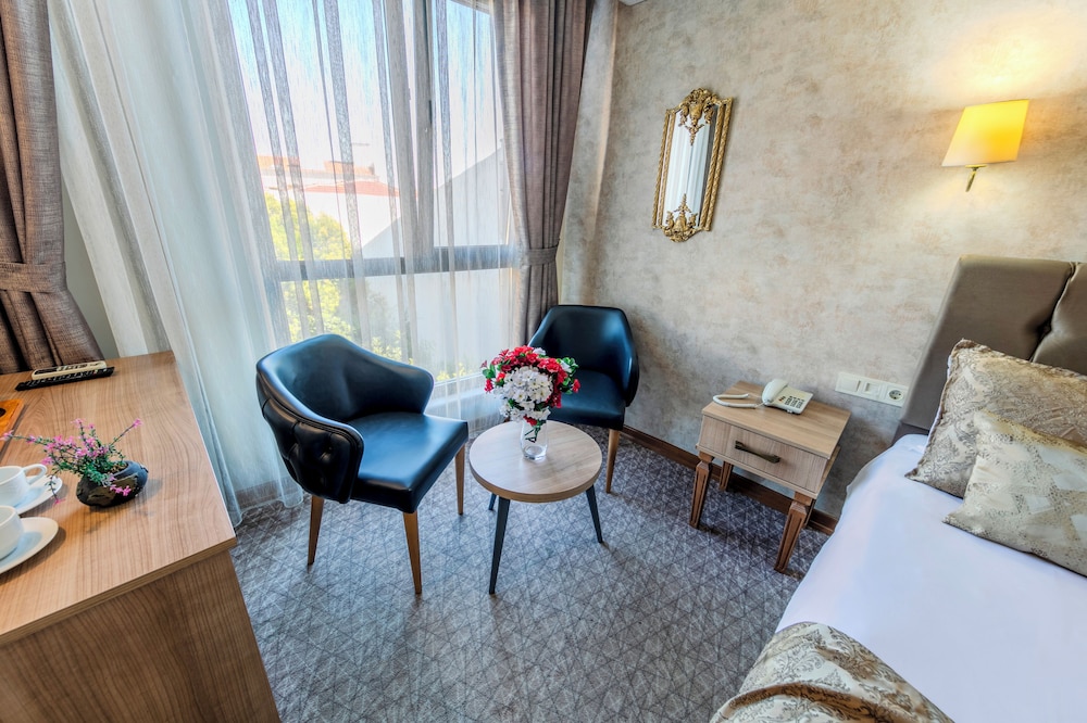 Sultan Hamit Hotel 35/57