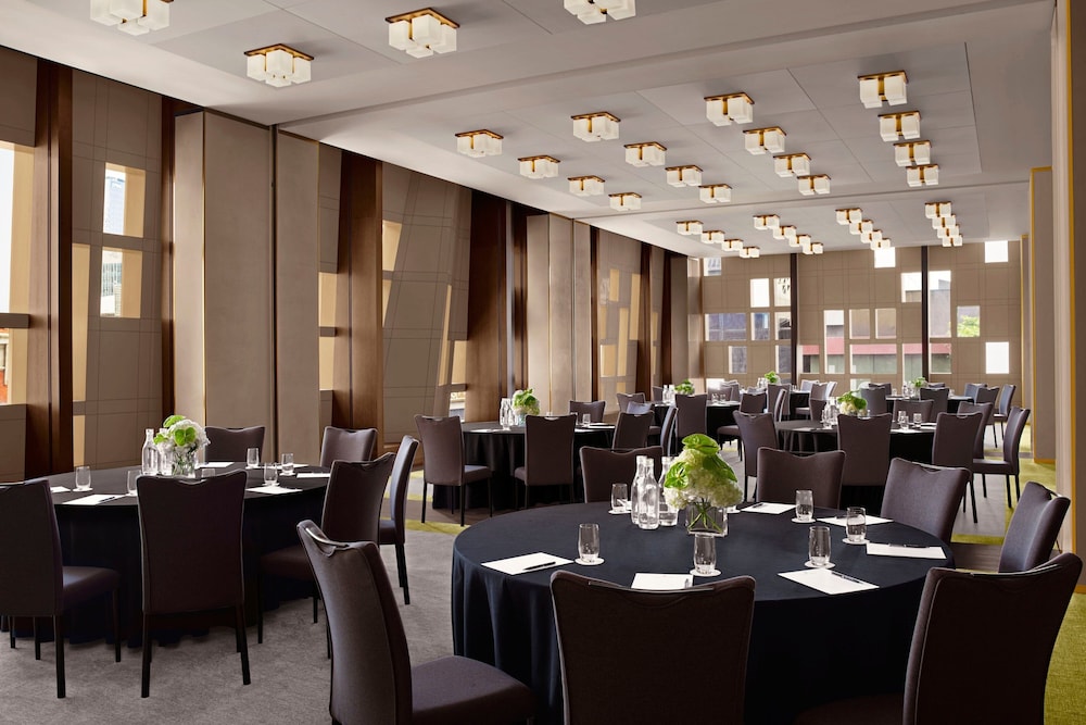 The Ritz-Carlton, Melbourne 37/48