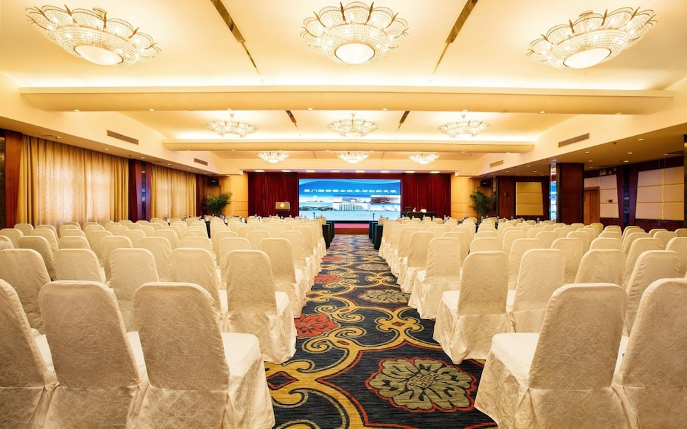City Hotel Xiamen 6/50
