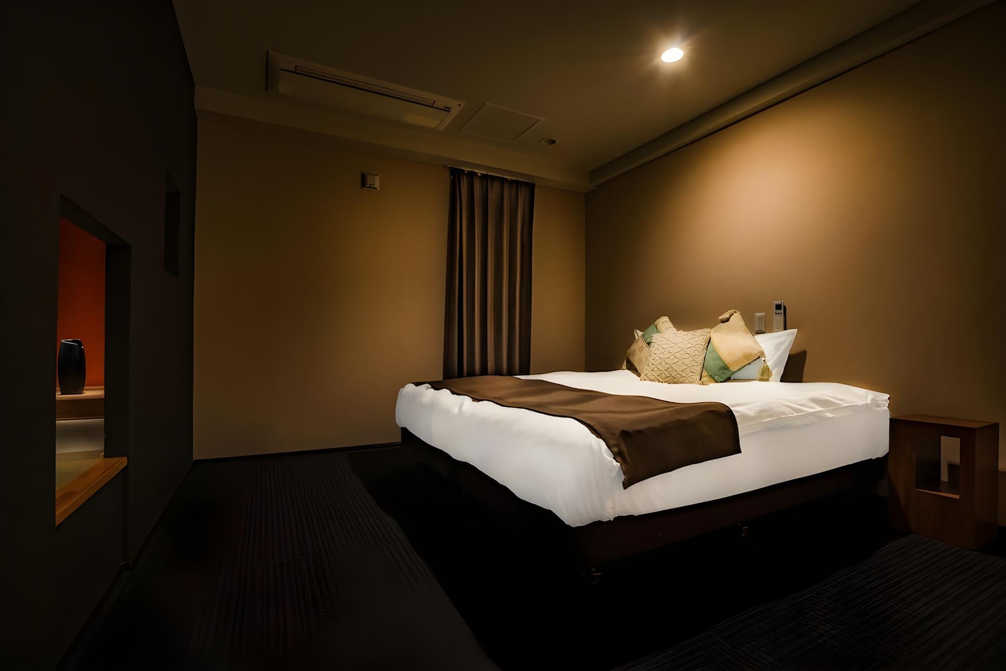 Presidential, Multiple Bedrooms, Suite, Hot Tub، Randor Residence Susukino Suites 2/2