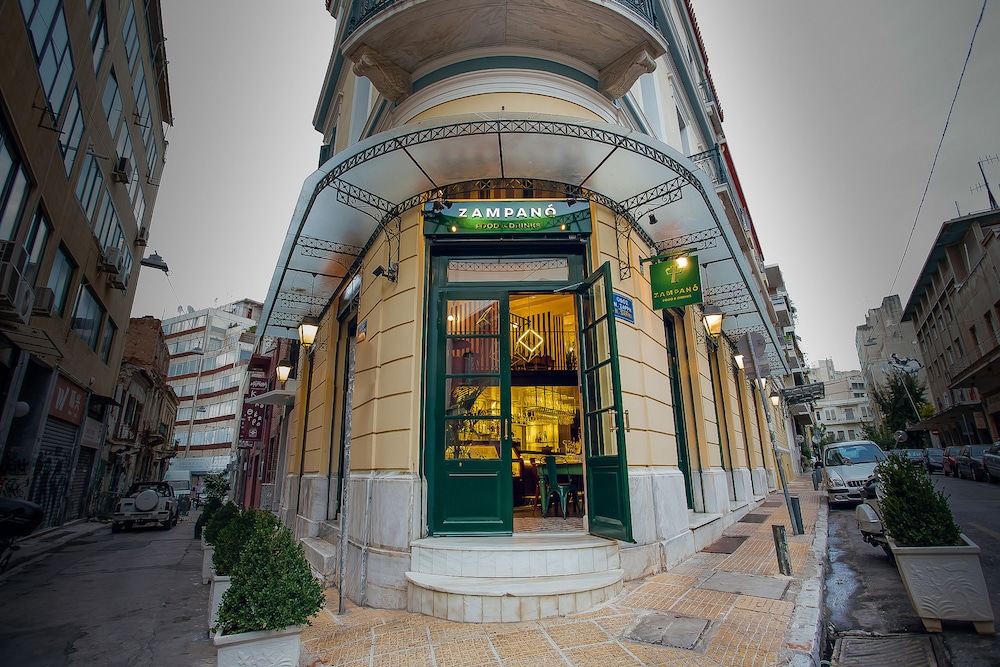 City Circus Athens 2/50
