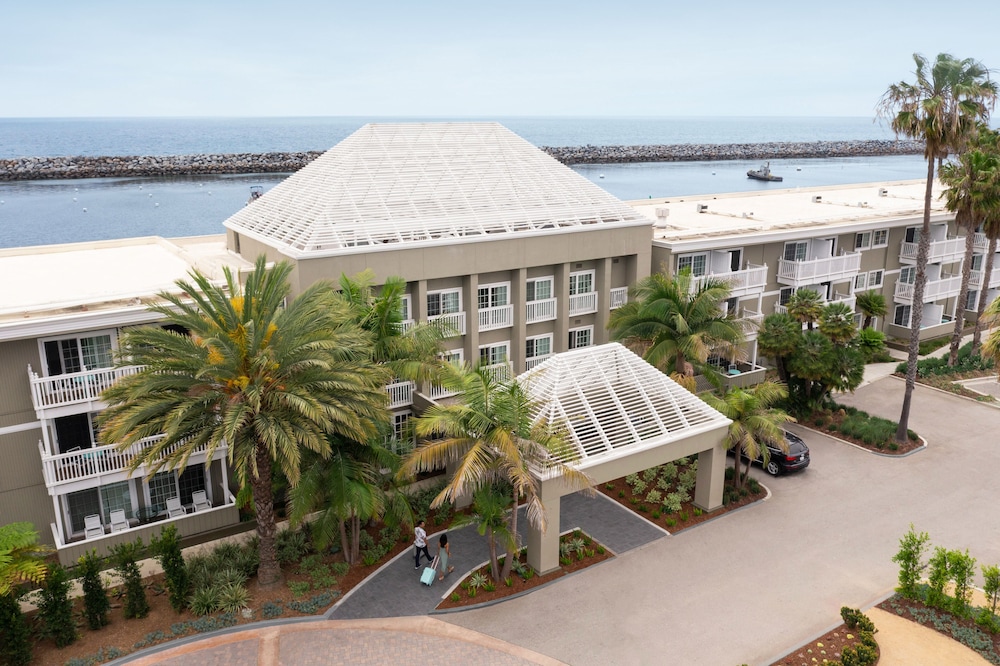 PORTOFINO HOTEL AND MARINA in REDONDO BEACH - CA