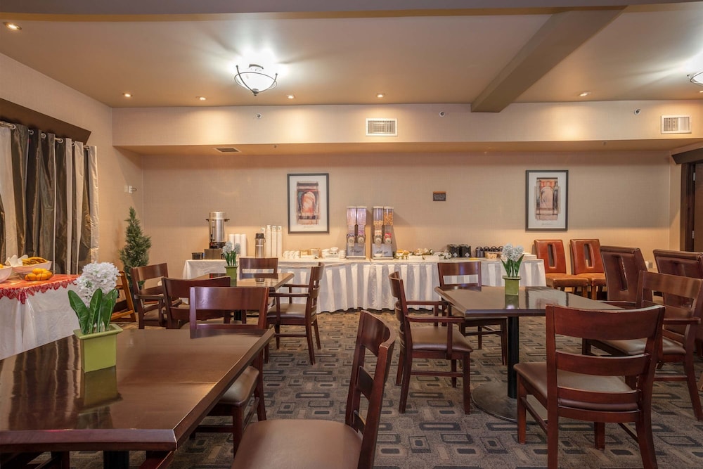 Sandman Hotel Castlegar 38/50