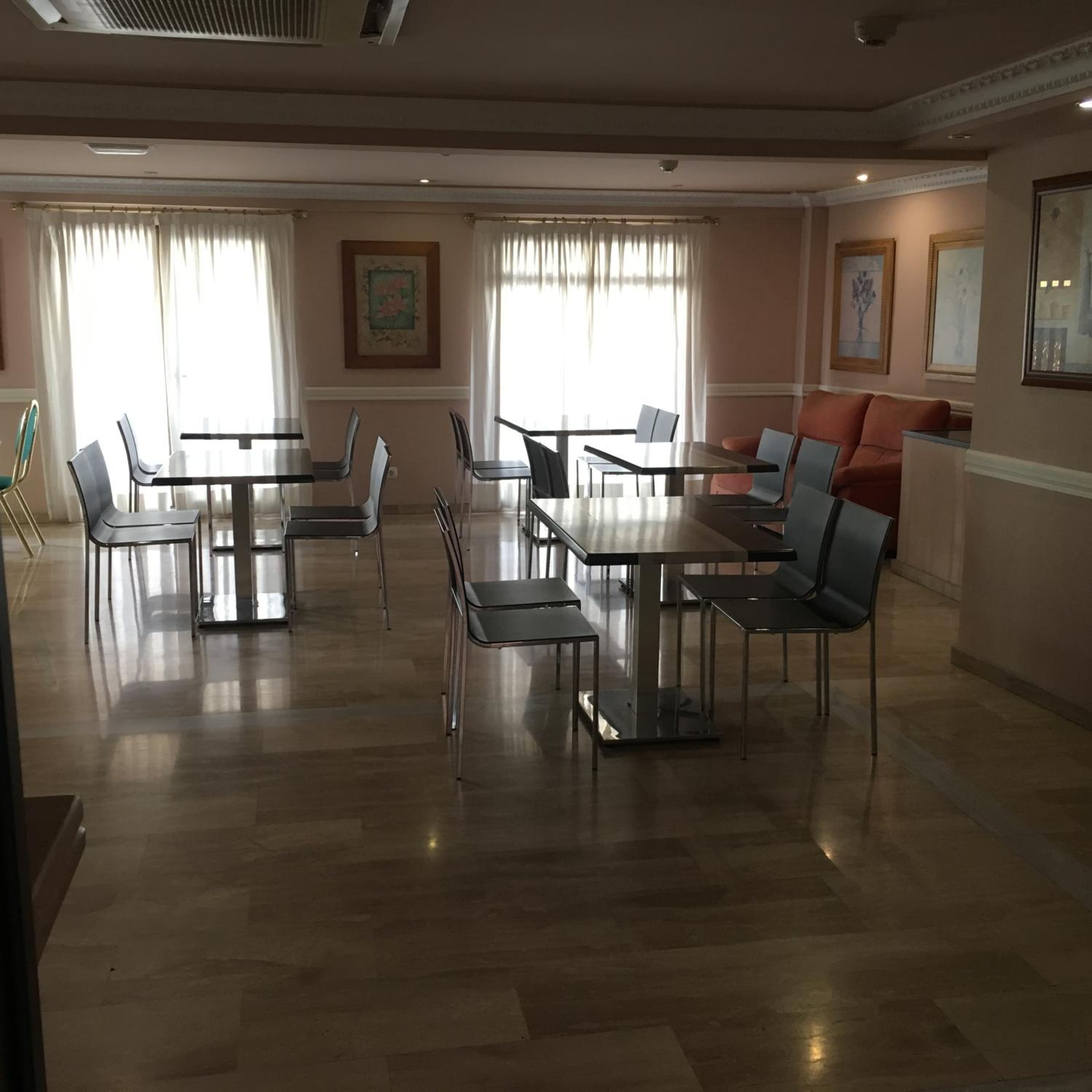 Hotel Avenida Leganes 12/14