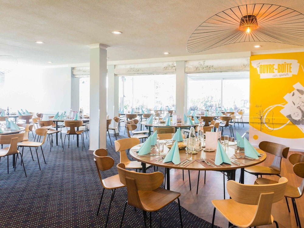 restaurant-cafeteria