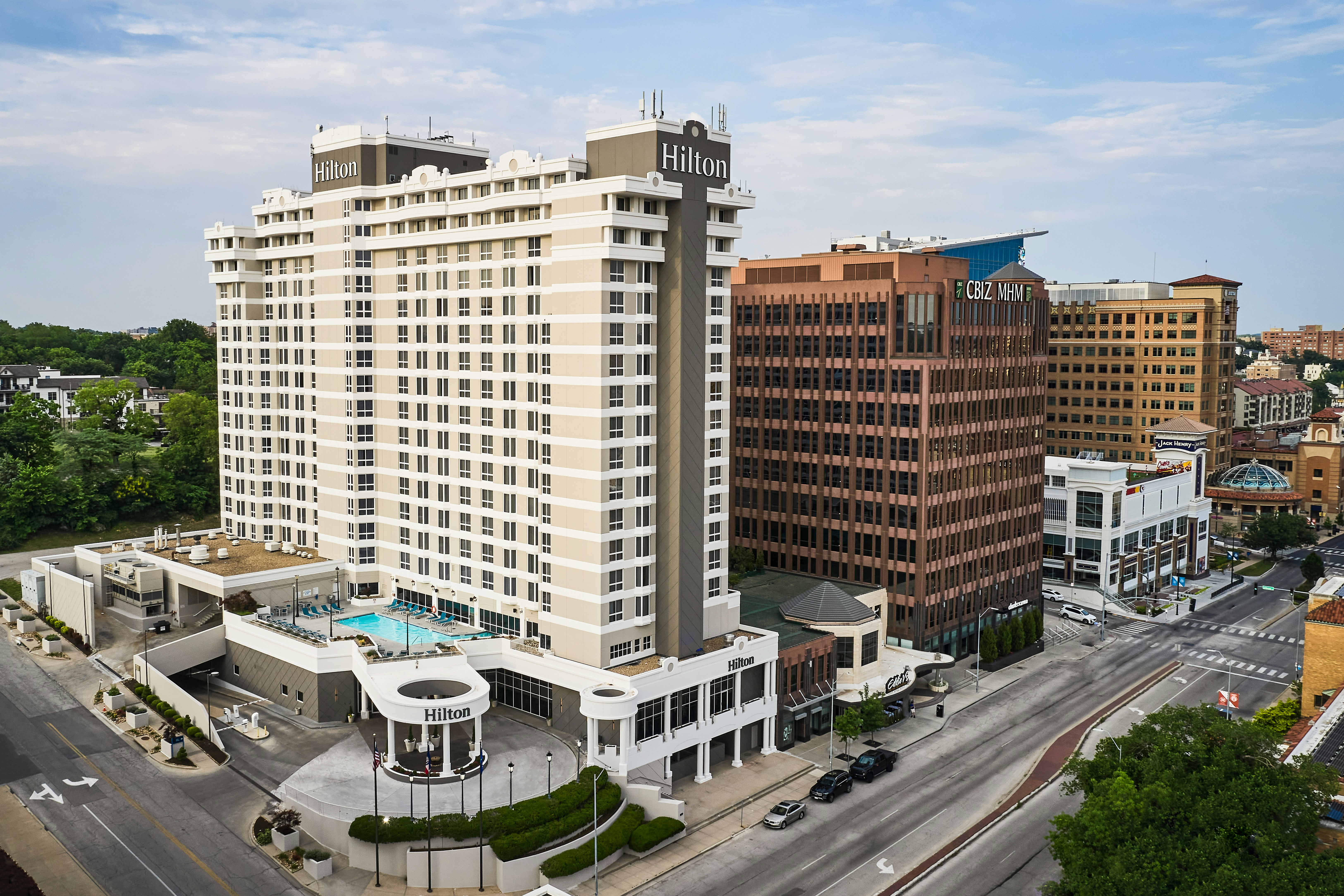 Hilton Kansas City Country Club Plaza 5/50