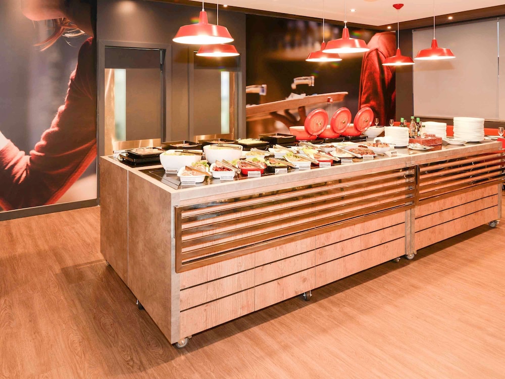 Ibis Campo Grande 36/45
