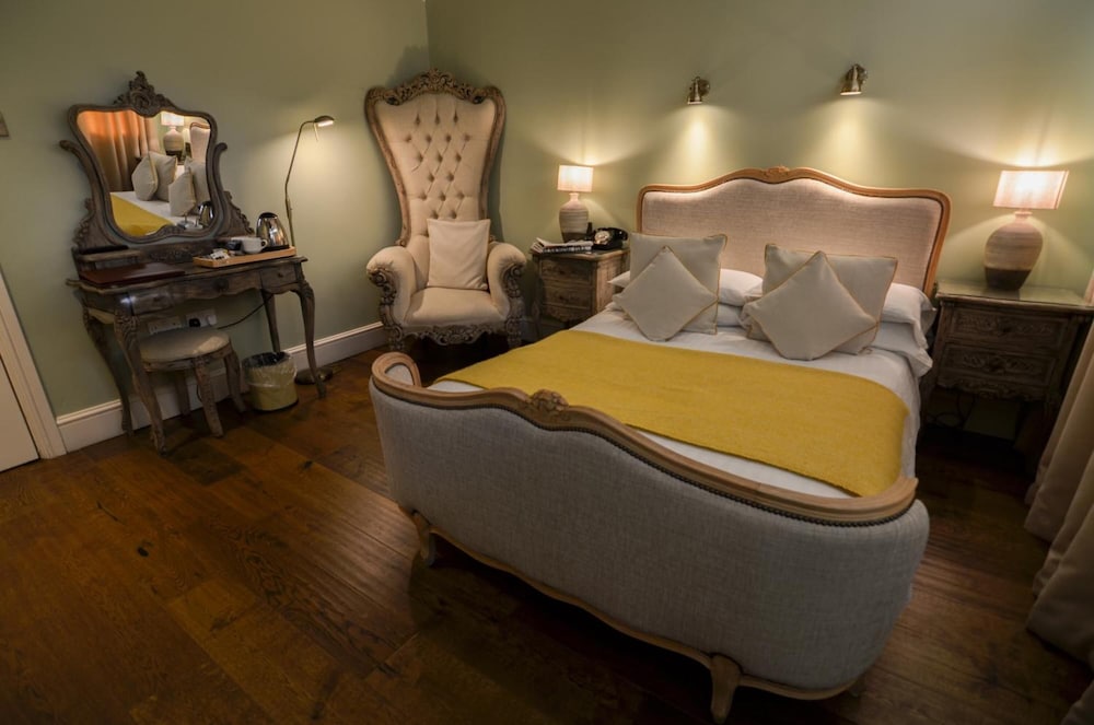 The Priory Hotel And Restaurant 8/42