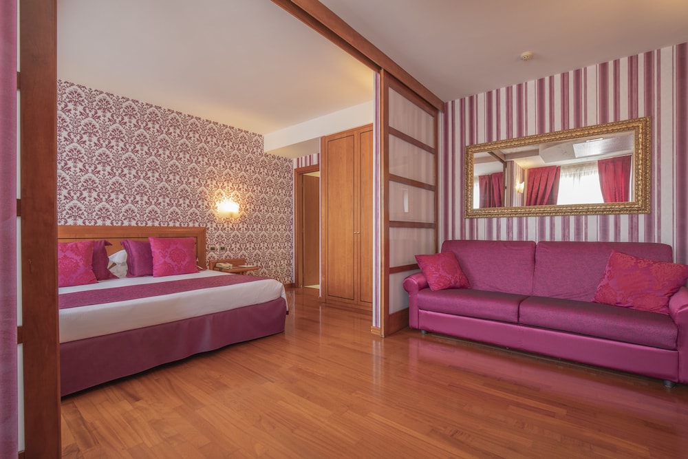 Hotel Palace Verona 44/70