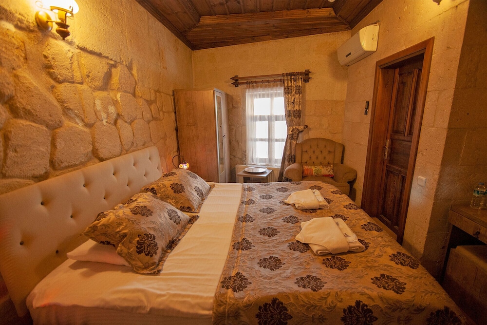 Diamond Of Cappadocia 7/50
