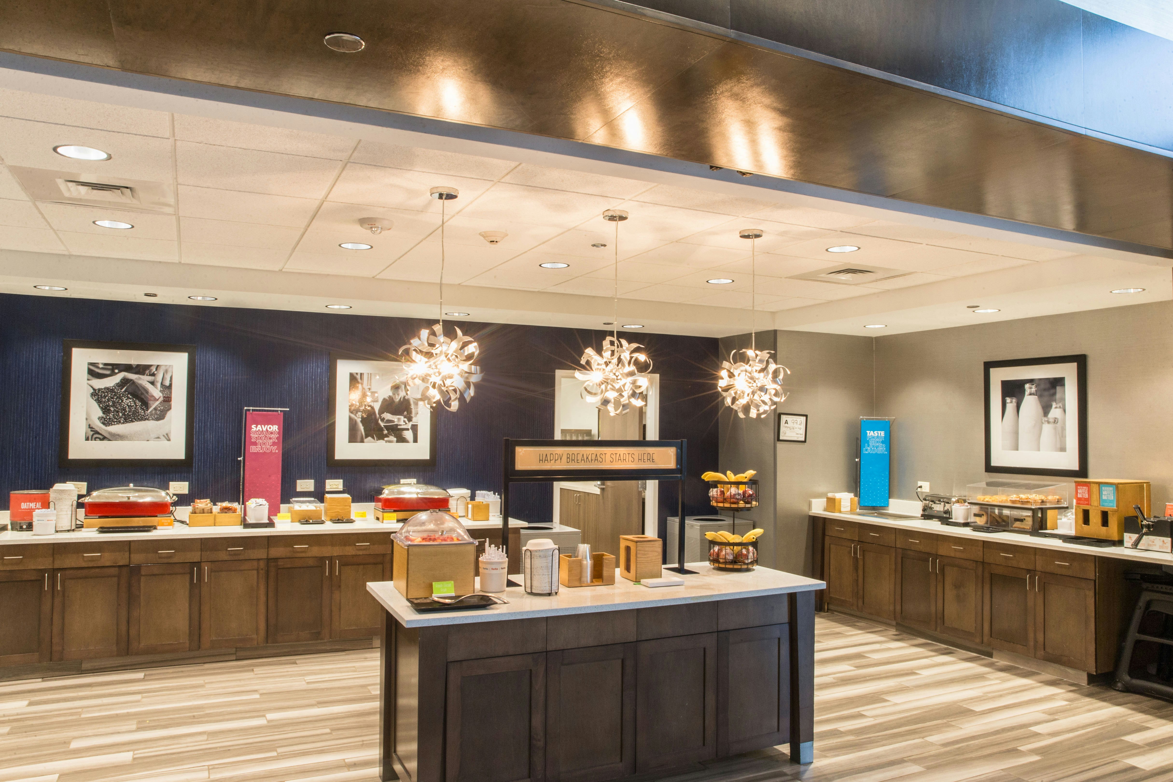 Hampton Inn Suites Charlotte Ballantyne Nc 16/74
