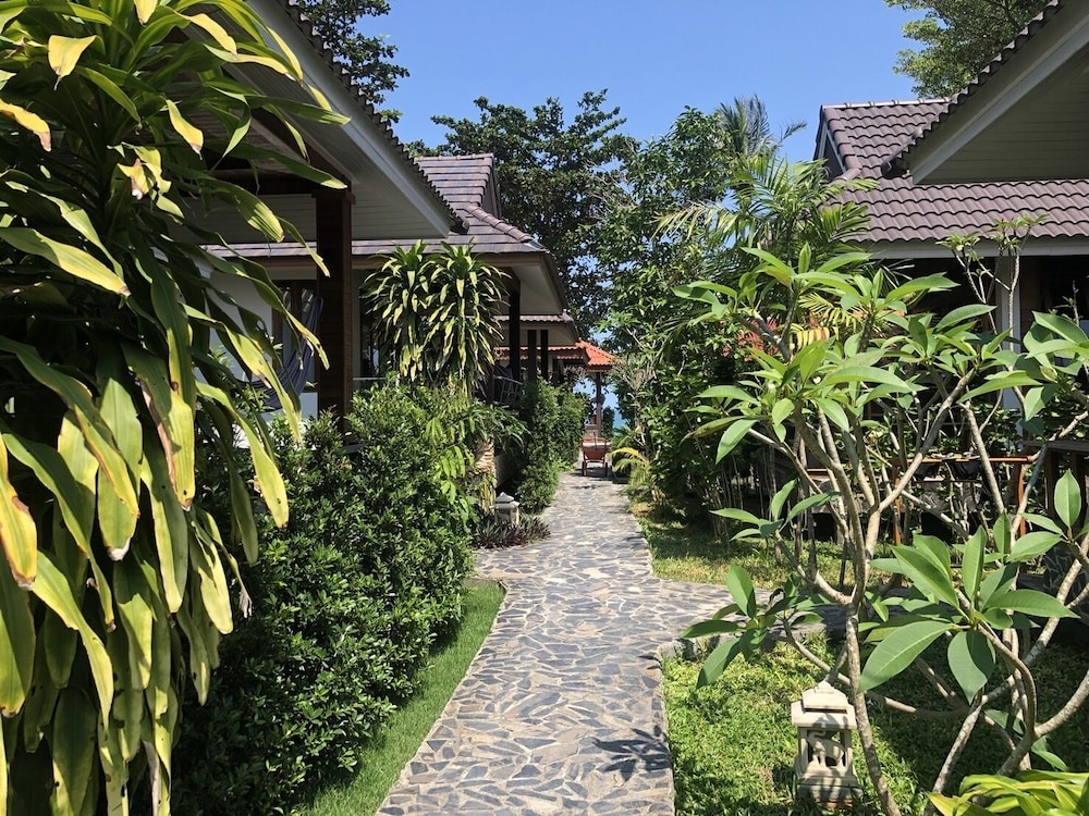 Pen S Bungalow 64/70
