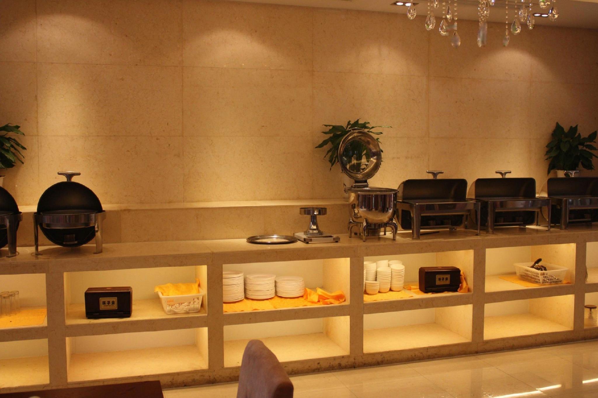 Vienna Hotel (Nanchang Bayi Square) 10/45