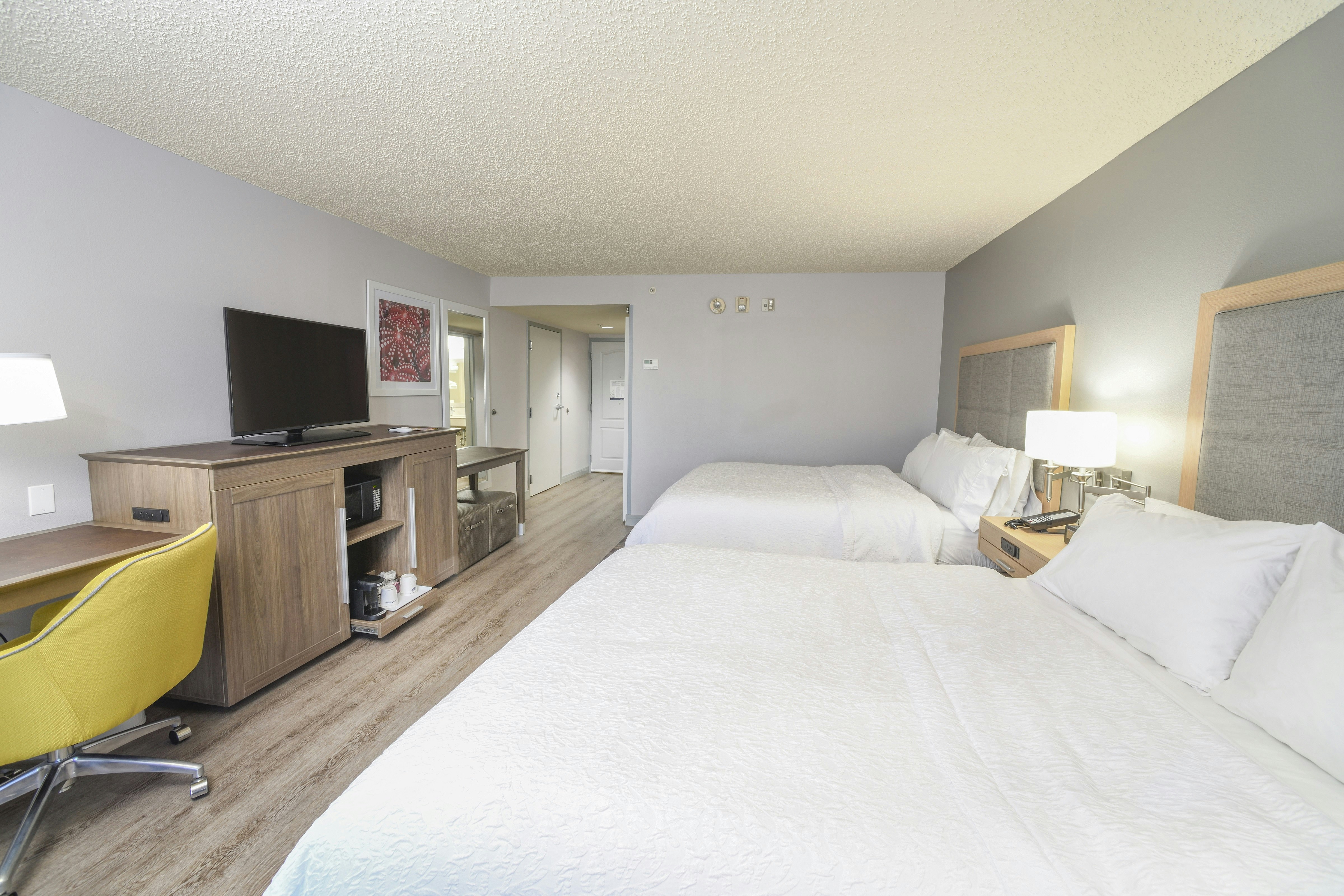 ROOM, 2 QUEEN BEDS, ACCESSIBLE