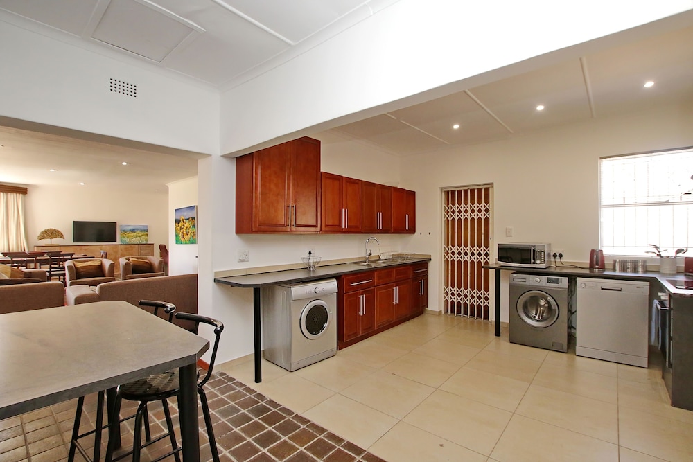 Moonflower Cottages 55/71