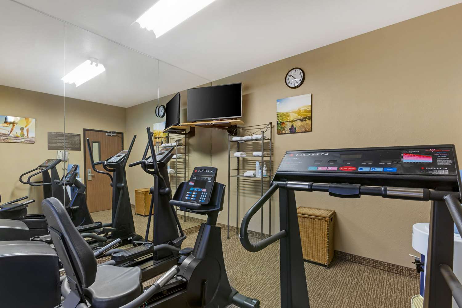 Comfort Inn Green Valley 8/17