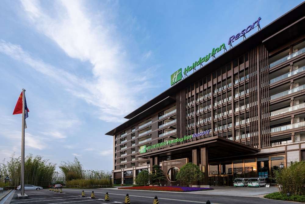 Holiday Inn Resort Maoshan Hot-Spring 62/69