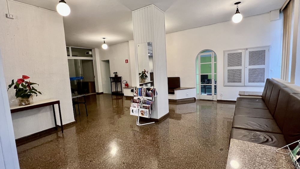 Hotel Uirapuru 30/50