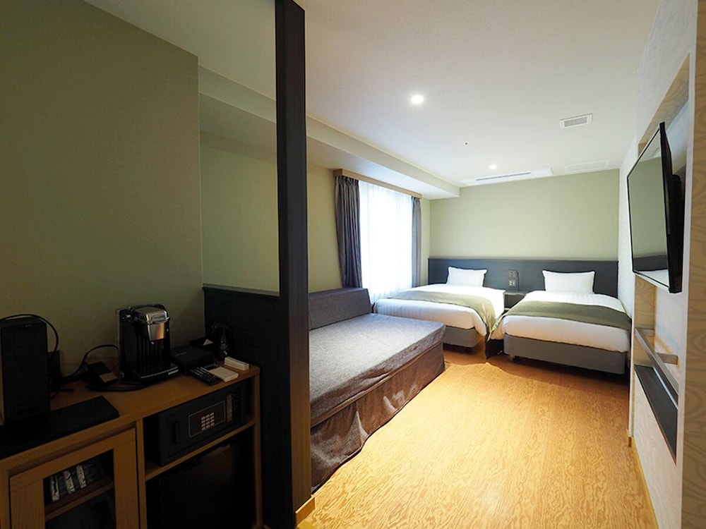 BASIC, TWIN BEDS