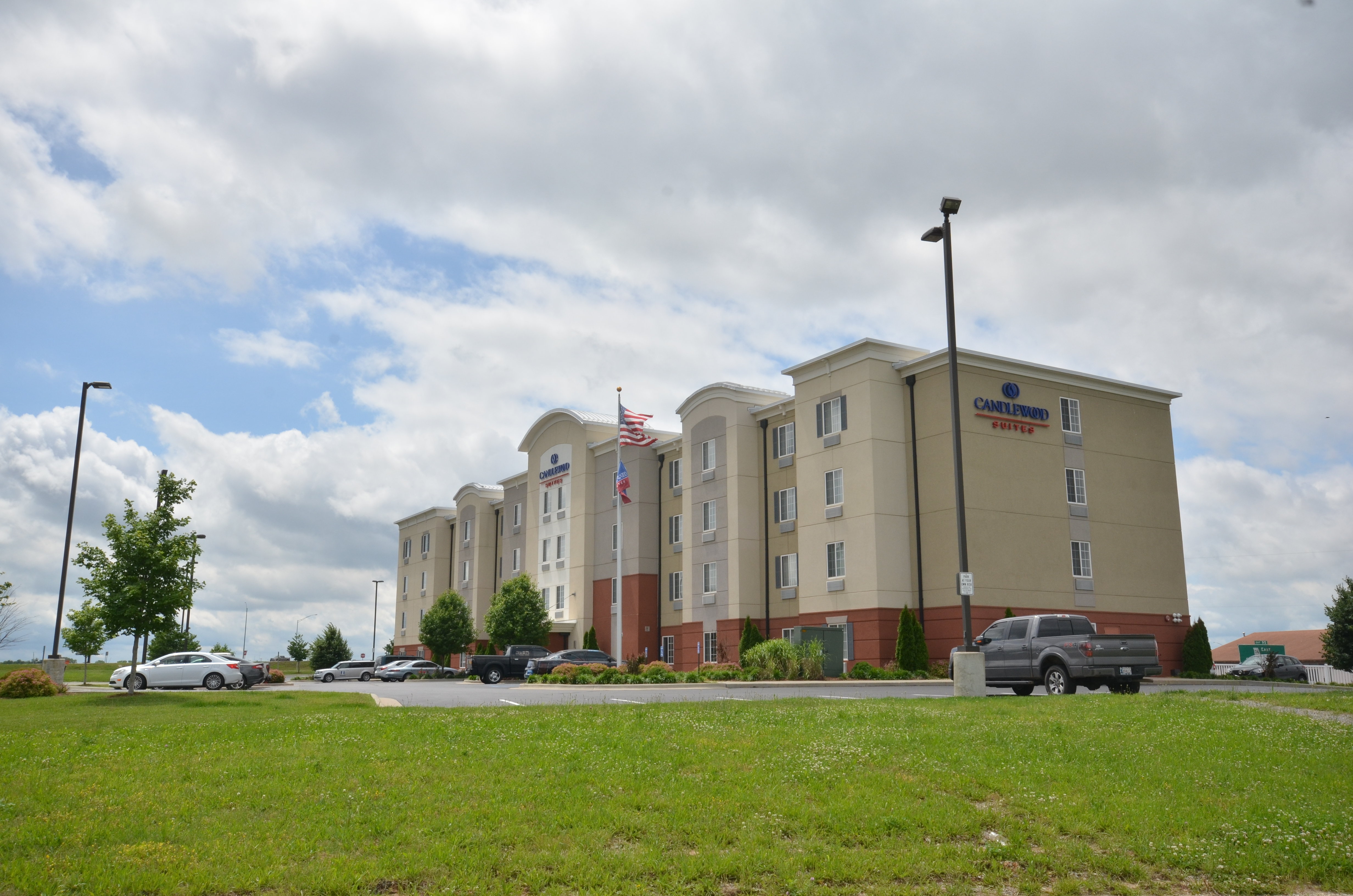 CANDLEWOOD SUITES CAPE GIRARDEAU 5/68