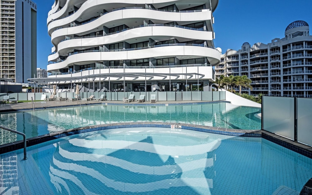 The Wave Resort 35/68