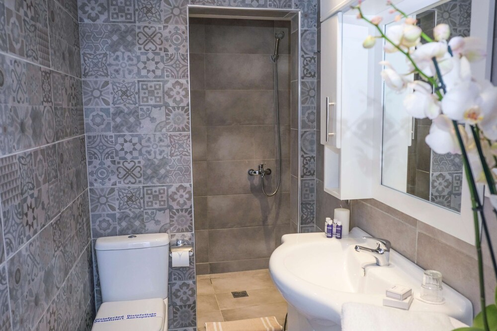 Acrotel Athena Villas 48/50