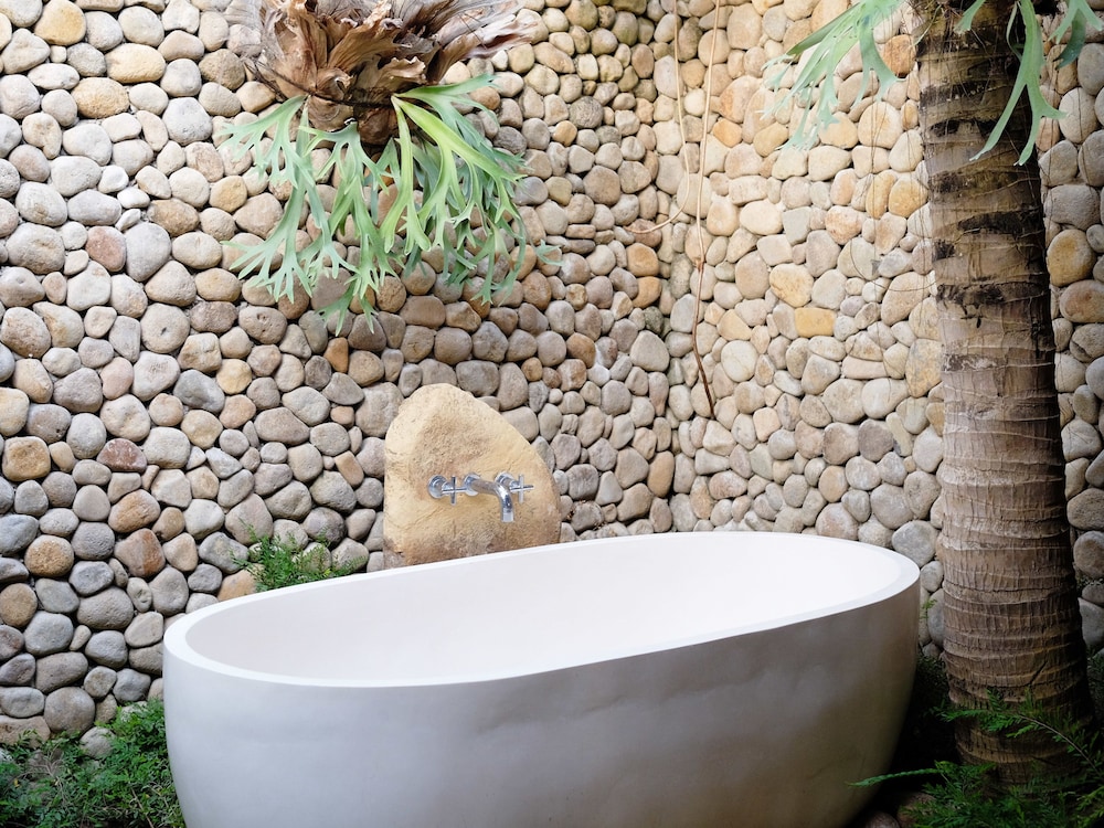 Kalapa Resort and Spa 25/50
