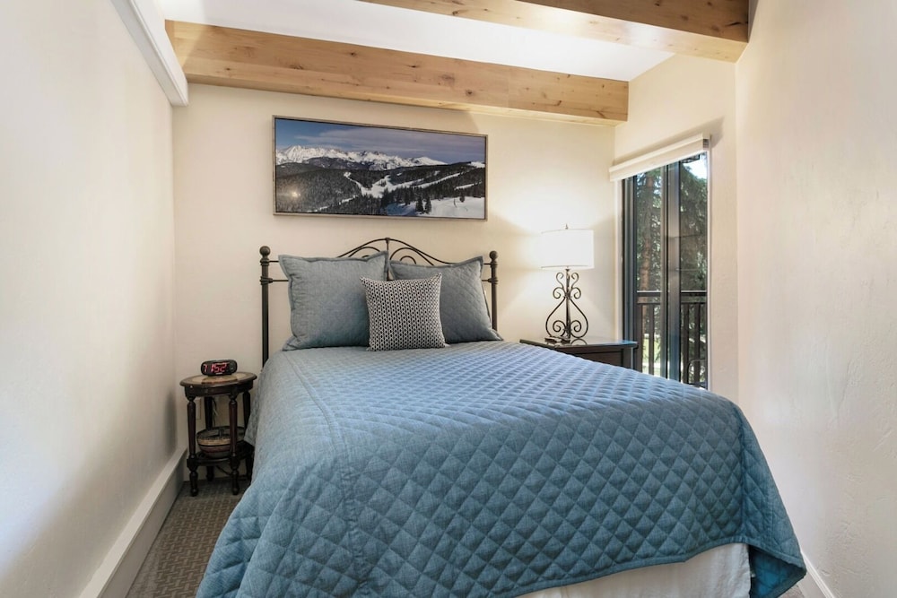 1 Bedroom, Platinum, Condo