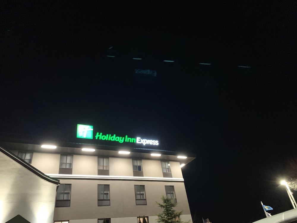 Holiday Inn Express Wilmington North Brandywine 2/54