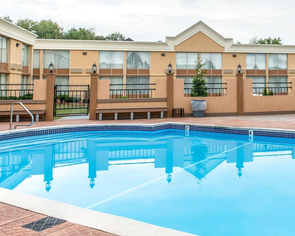 Quality Inn & Suites Indiana South 1/48