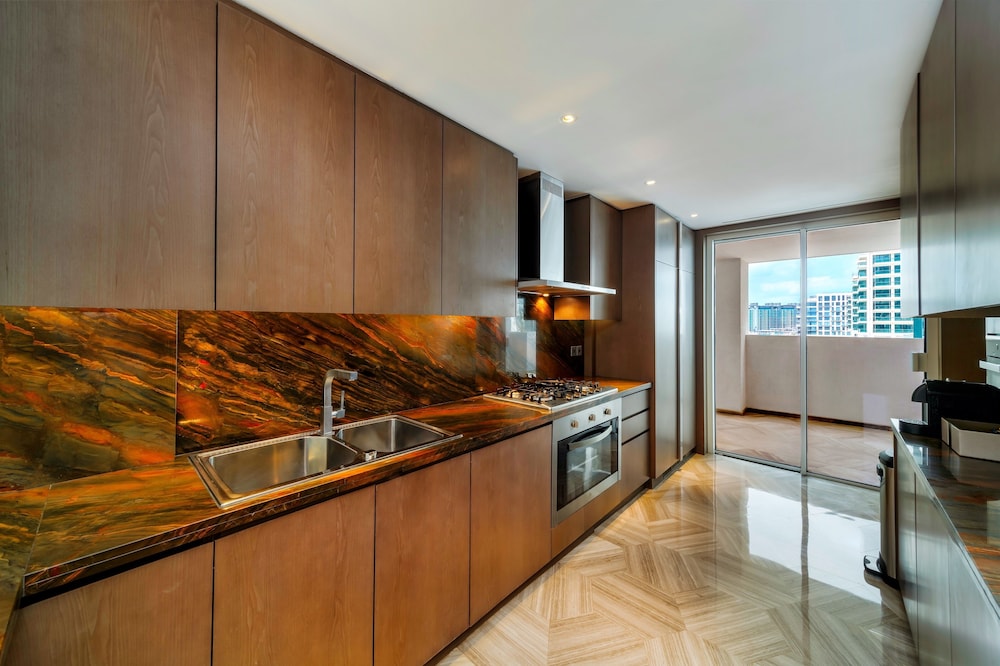 FIVE Palm Jumeirah Hotel 7/50