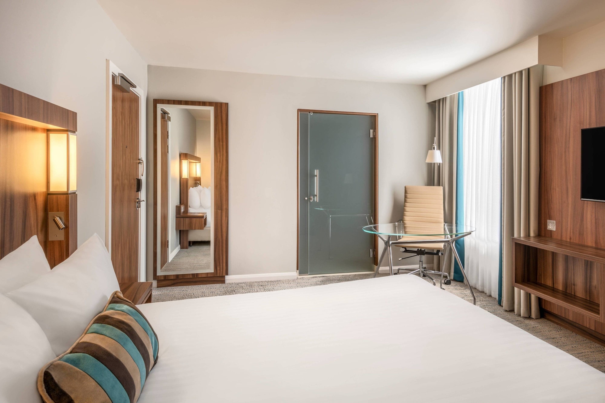 SUPERIOR, TWIN BEDS