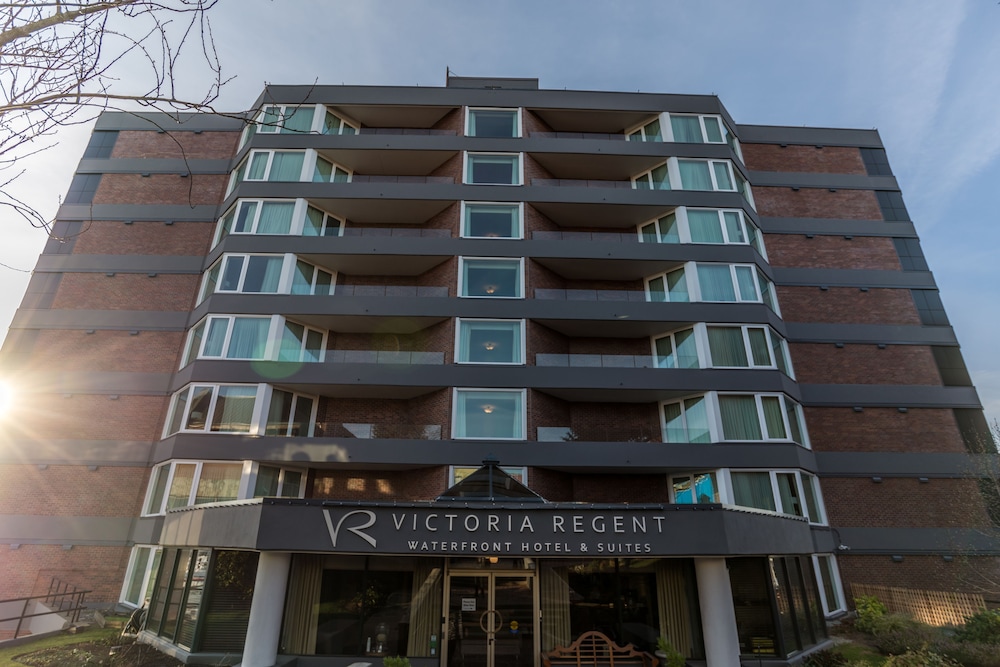 Victoria Regent Waterfront Hotel & Suites 2/86
