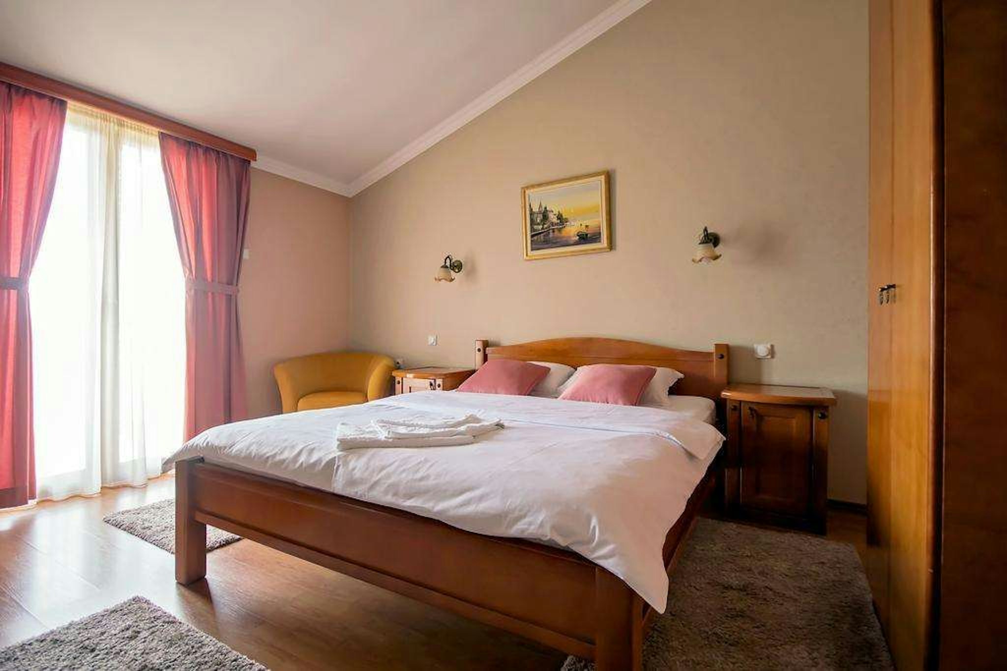 Hotel Holiday 24/58