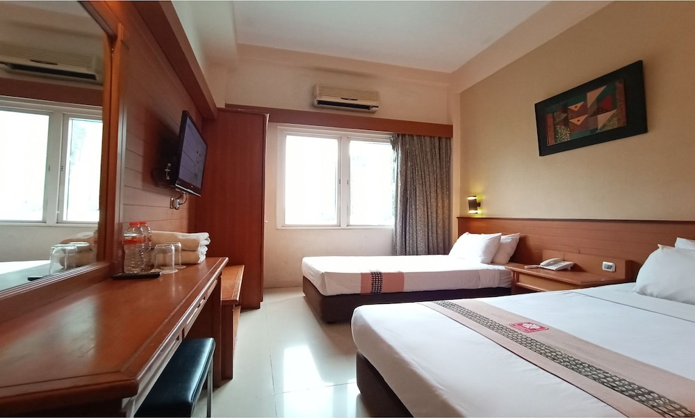 Hotel Asia Solo 12/37
